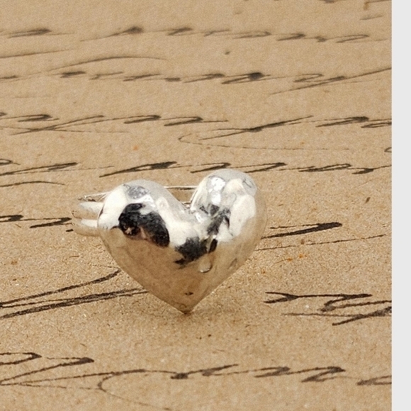 DREAMYJWLS Jewelry - HEART HOLLOW RING HANDMADE IN STERLING SILVER METAL SIZE 9.5